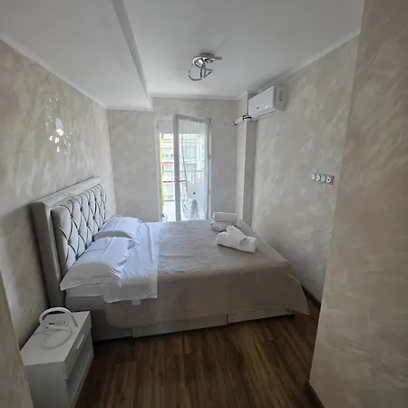 With Sea View Apartment *